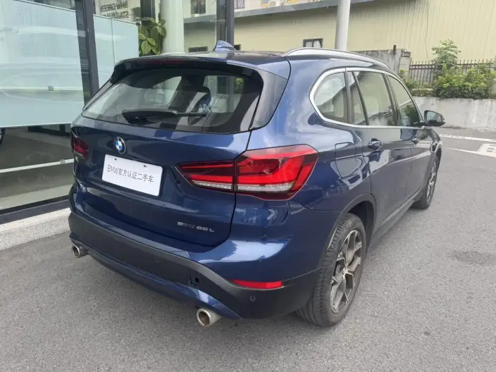 BMW X1 2022 Model sDrive25Li Leading Model – фото 4