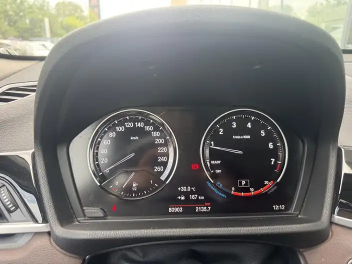 BMW X1 2022 Model sDrive25Li Leading Model – фото 9