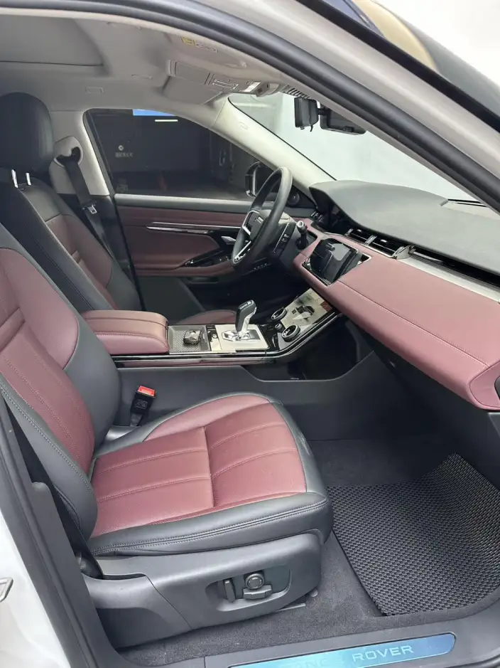 Range Rover Evoque 2022 Model Aurora L 249PS Collins Bronze Special Edition – фото 6