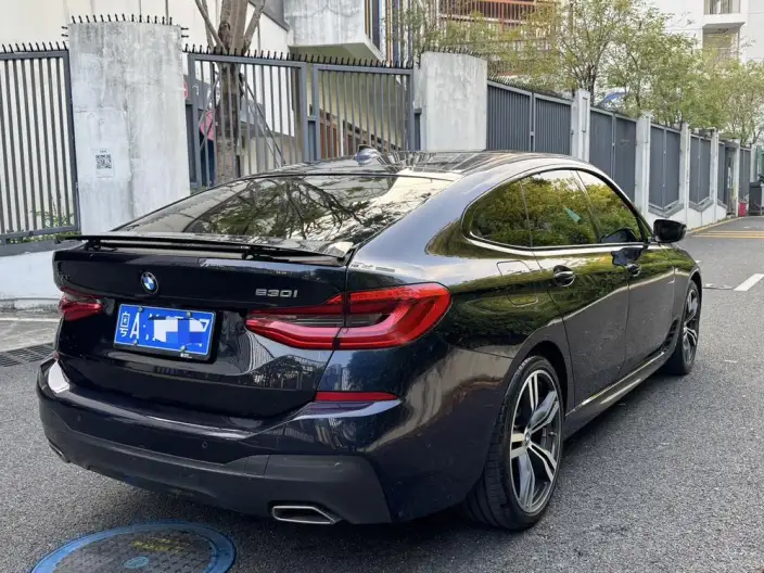 BMW 6 Series GT 2021 Model 630i M Sports Set – фото 6