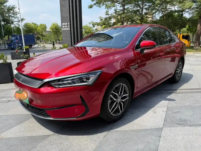 Qin Plus EV 2021 Model 400KM Luxury Model – фото 1