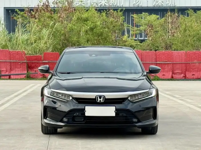 Honda INSPIRE 2022 Model 260TURBO Exquisite Edition – фото 2