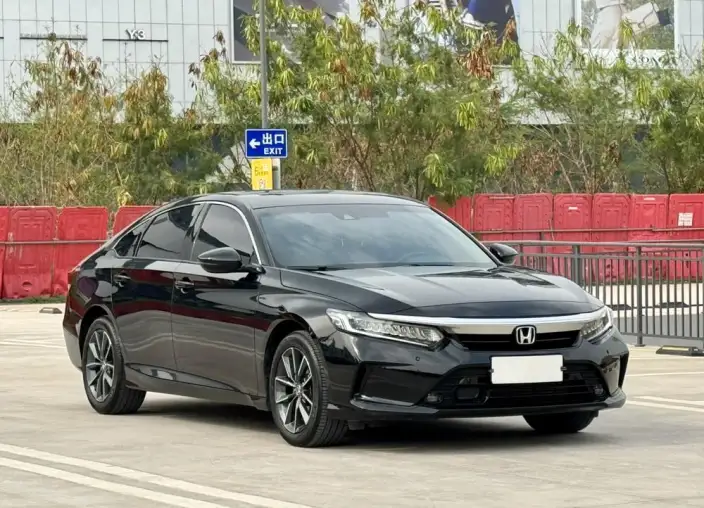 Honda INSPIRE 2022 Model 260TURBO Exquisite Edition – фото 3