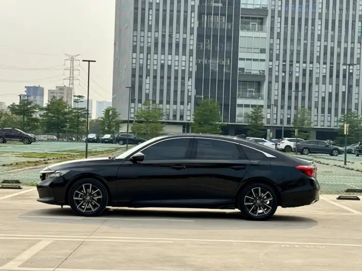Honda INSPIRE 2022 Model 260TURBO Exquisite Edition – фото 4