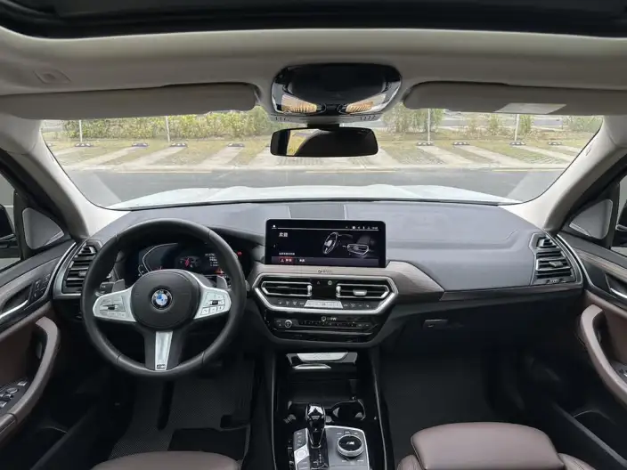 BMW X3 2023 Model xDrive30i Exclusive Model M Night Set – фото 8
