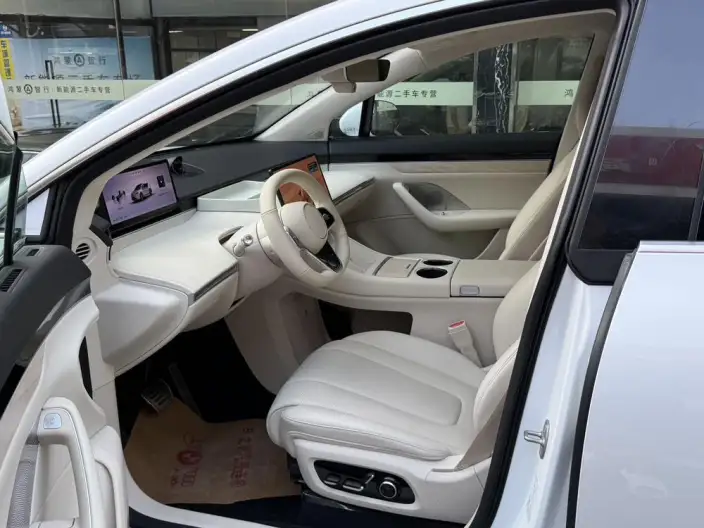 Luxeed R7 2024 Model EV 100kWh Max Rear Drive Edition – фото 8