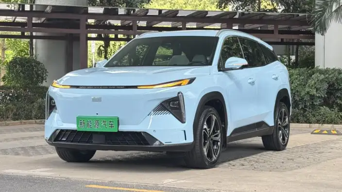 Geely Galaxy L7 2023 Model 1.5T DHT 115km Galaxy – фото 1