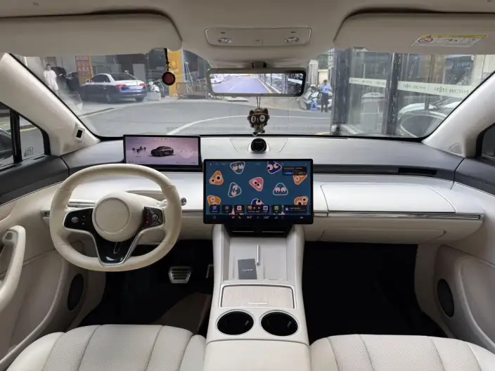 Luxeed R7 2024 Model EV 100kWh UItra 4WD Edition – фото 6