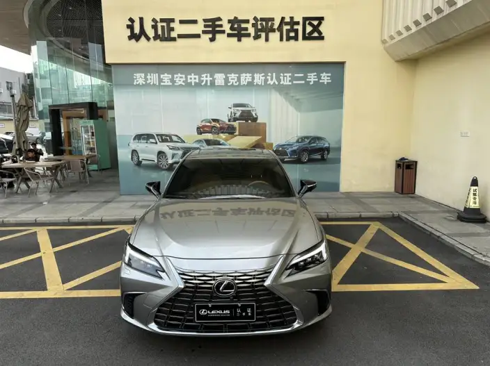 Lexus ES 2025 Model 200 Premium – фото 2
