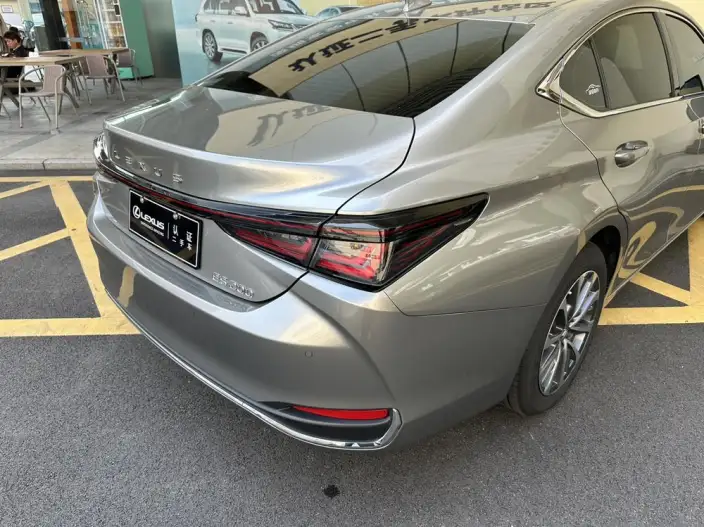 Lexus ES 2025 Model 200 Premium – фото 5