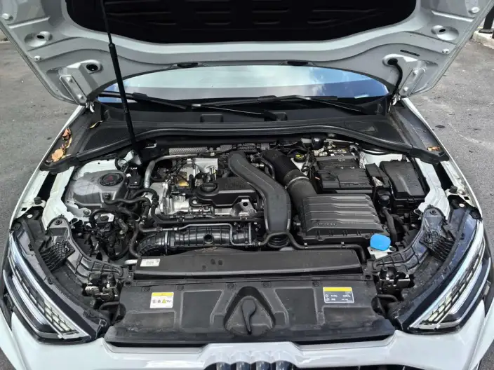 Audi A3 2025 Model A3L Limousine 35 TFSI Continental Flying Spur Exclusive Model – фото 7