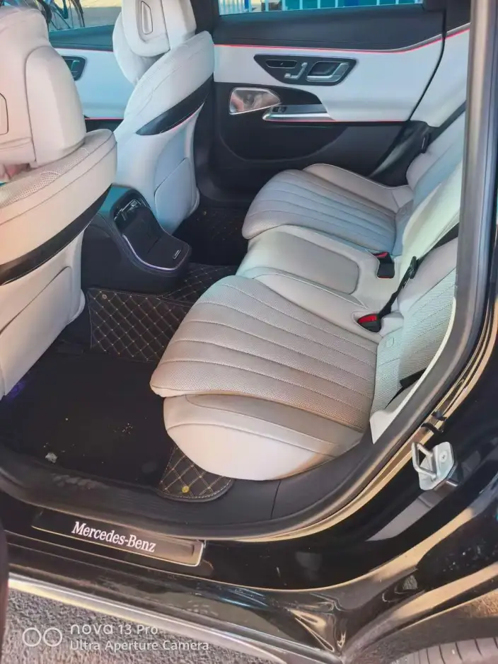 Mercedes-Benz E-Class 2024 Model E 300 L Luxury Model sedan – фото 9