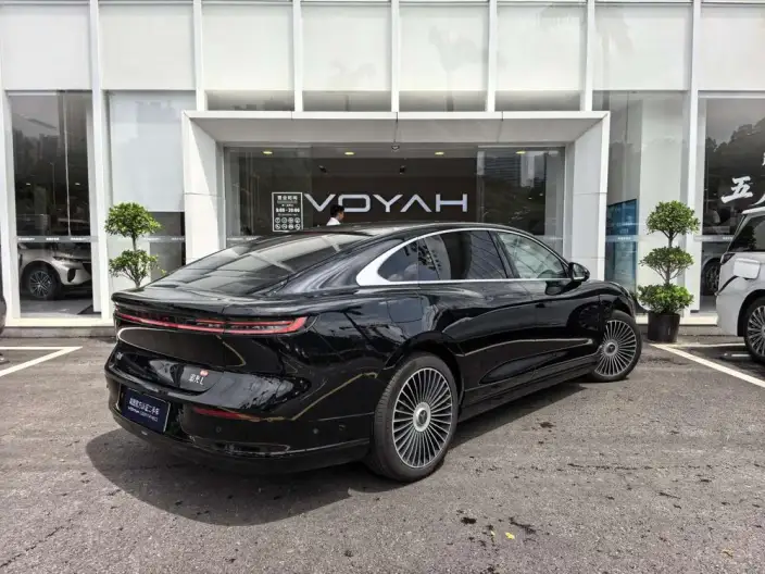 Voyah Pursuit L 2026 Model 4WD Ultra – фото 7
