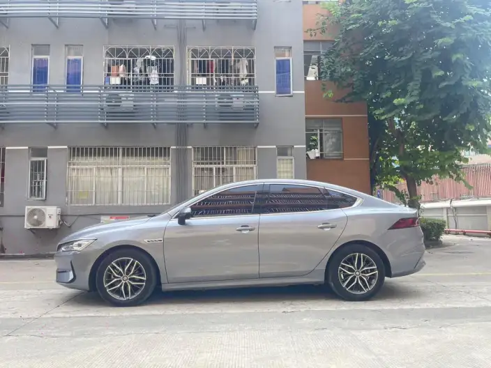 Qin Plus EV 2021 Model 500KM Luxury Model – фото 4