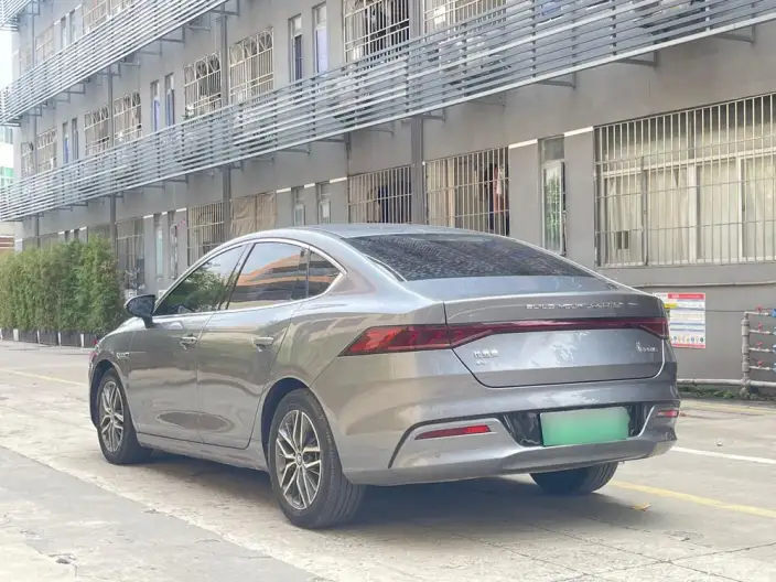 Qin Plus EV 2021 Model 500KM Luxury Model – фото 5