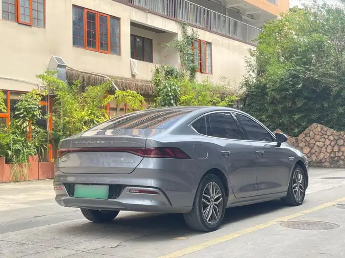 Qin Plus EV 2021 Model 500KM Luxury Model – фото 7