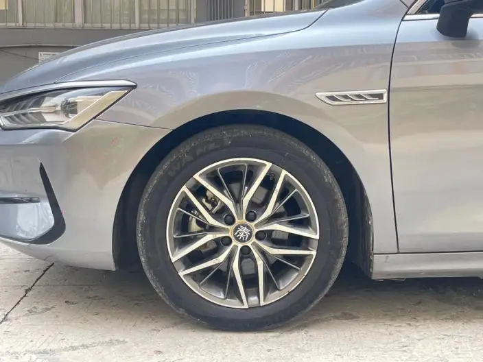 Qin Plus EV 2021 Model 500KM Luxury Model – фото 9