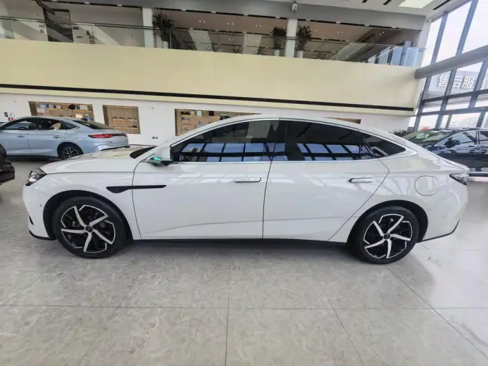BYD Seal 07DM 2026 Model DM-i 230KM Flagship Model – фото 4