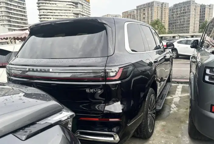 Geely M9 2025 Model 210km 4WD Pilot Edition – фото 5