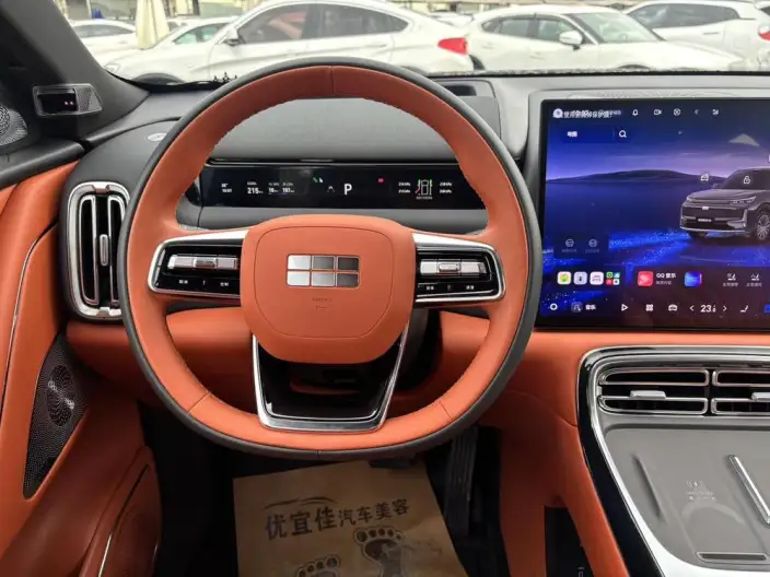 Geely M9 2025 Model 210km 4WD Pilot Edition – фото 10