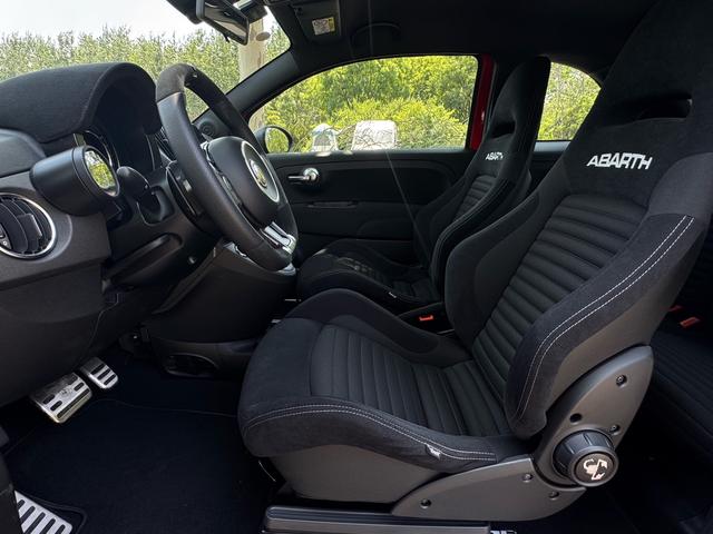 Abarth 695 2024 модификация 1.4T автоматическое Qian Drive 4 seat параллельный импорт Imported – фото 6
