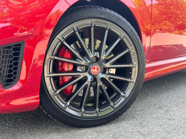Abarth 695 2024 модификация 1.4T автоматическое Qian Drive 4 seat параллельный импорт Imported – фото 20