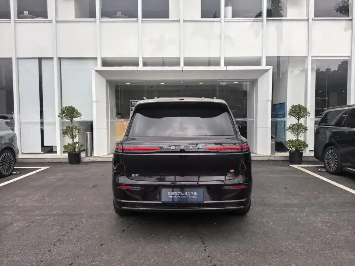 Voyah Taishan P HEV 2026 Model Max+ Edition – фото 6