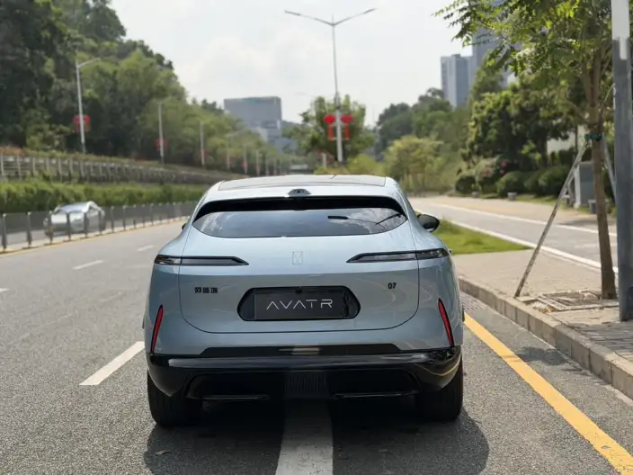 Avatr 07 2026 Model Ultra 4WD EV Edition – фото 5
