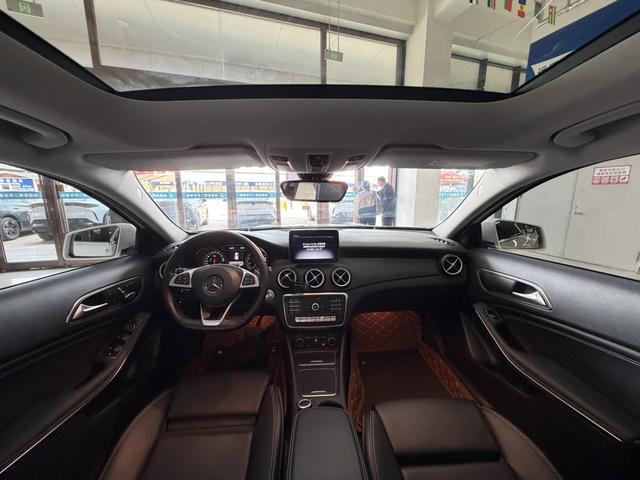 Mercedes-Benz GLA 2019 GLA 200 Dynamic – фото 8
