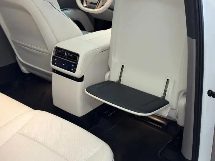 Li Auto i6 2025 Model 2WD Standard Edition – фото 10