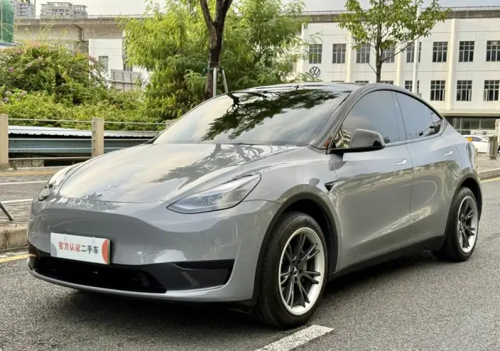 Model Y 2024 Model Rear-wheel drive version – фото 1