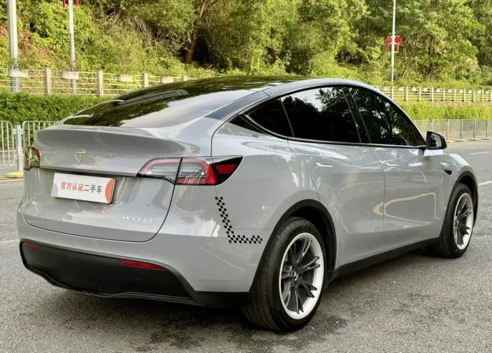 Model Y 2024 Model Rear-wheel drive version – фото 6