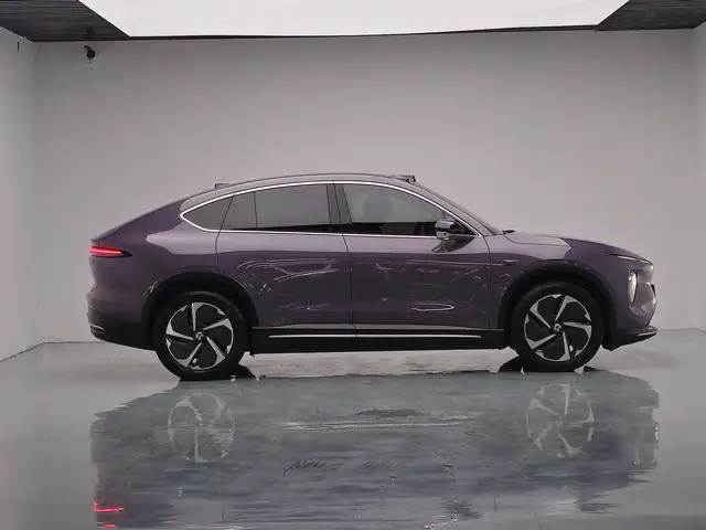 NIO EC6 2024 Model 100kWh – фото 8