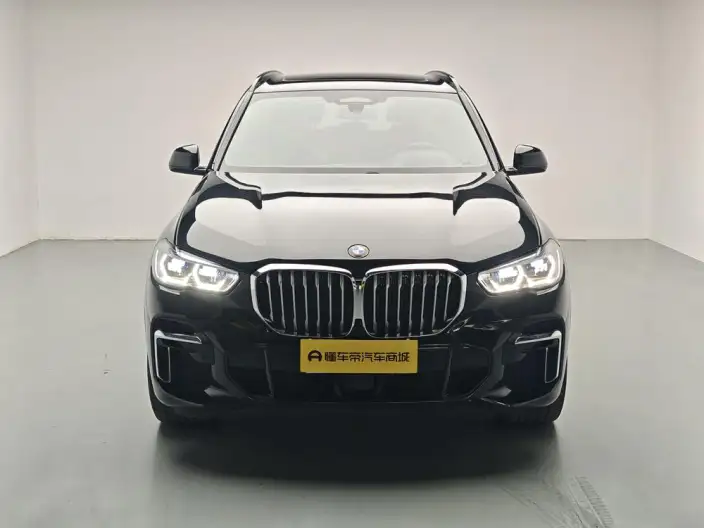 BMW X5 2022 Model xDrive 40Li M Sports Set – фото 2