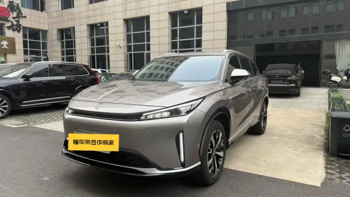 Roewe D5X DMH 2024 Model 135 Technology Edition