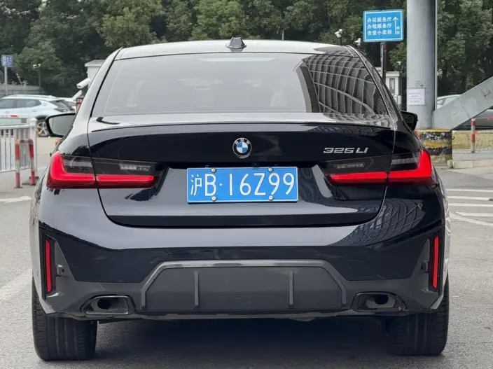BMW 3 Series 2023 Model 325Li M Sports Night Set – фото 4