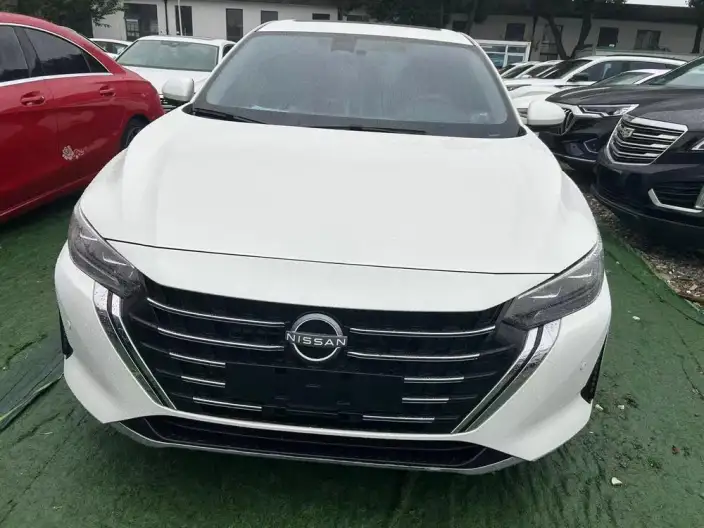 Nissan Sylphy 2023 Model 1.6L CVT Yuexiang Edition – фото 2