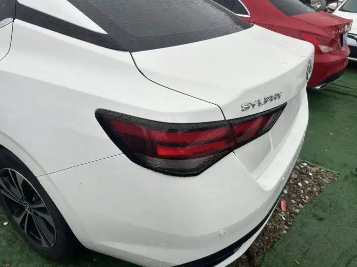 Nissan Sylphy 2023 Model 1.6L CVT Yuexiang Edition – фото 7