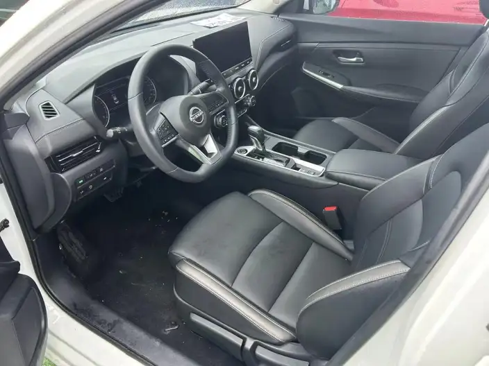 Nissan Sylphy 2023 Model 1.6L CVT Yuexiang Edition – фото 10