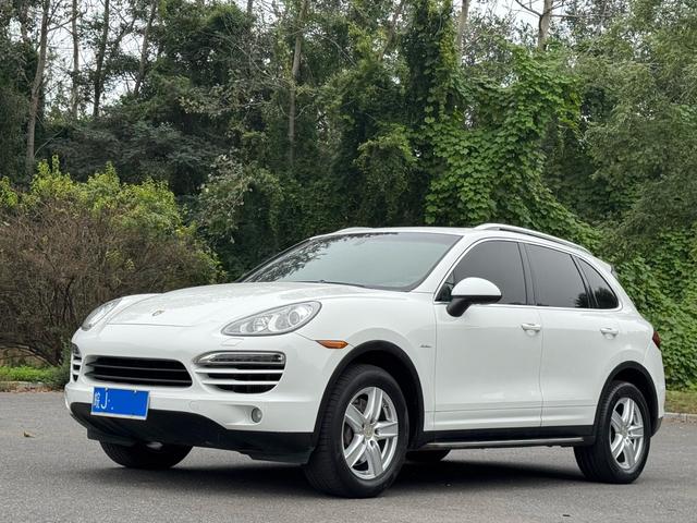 Cayenne 2014 модификация 3.0T автоматическое 4WD 5 seat параллельный импорт Imported – фото 1