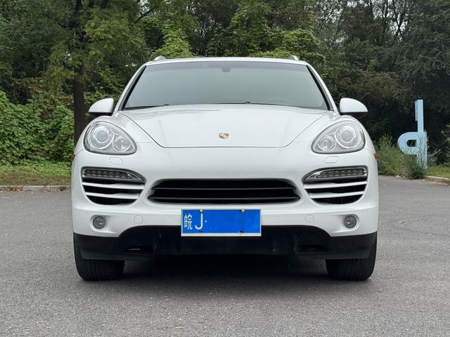 Cayenne 2014 модификация 3.0T автоматическое 4WD 5 seat параллельный импорт Imported – фото 2