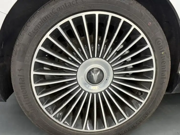 Voyah Pursuit L 2026 Model 4WD Ultra – фото 9