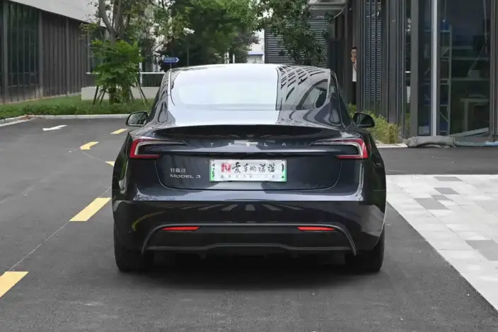 Model 3 2023 Model Rear-wheel drive version – фото 6