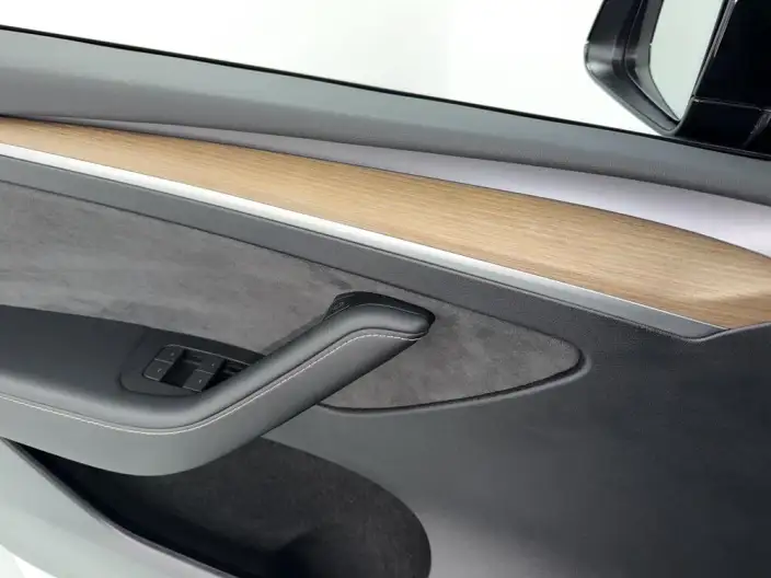 Model Y 2022 Model Facelift Rear-wheel drive version – фото 8