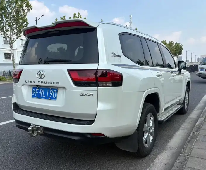 Land Cruiser (import 2022 Model 4.0L Automatic 4WD 7 seat Parallel Imported – фото 6