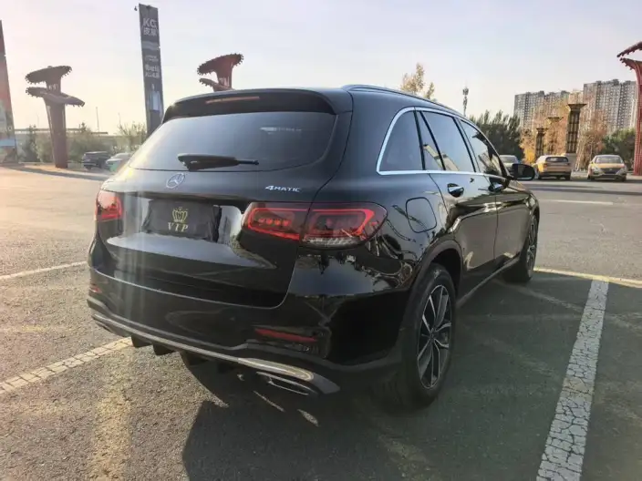 Mercedes-Benz GLC 2022 Model GLC 260 L 4MATIC Luxury Model – фото 7