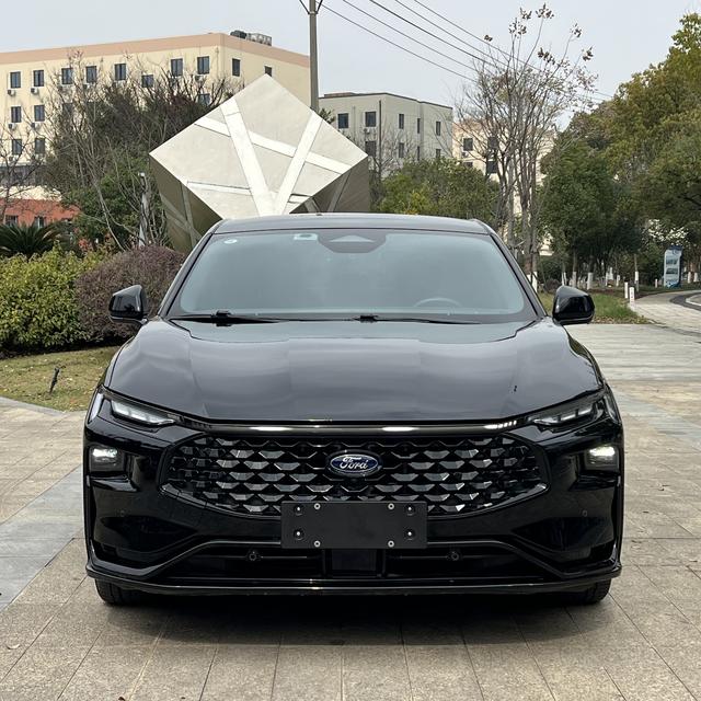 Ford Mondeo 2022 Facelift EcoBoost 245 ST-Line – фото 2