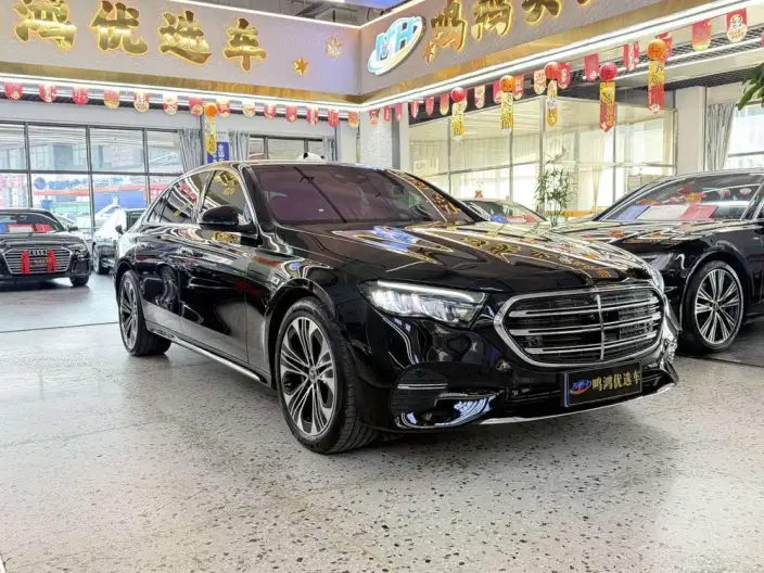 Mercedes-Benz E-Class 2025 Model E 300 L Luxury Model sedan – фото 3