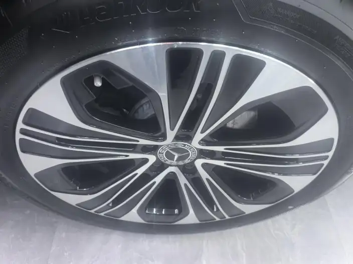 Mercedes-Benz E-Class 2025 Model E 300 L Luxury Model sedan – фото 8