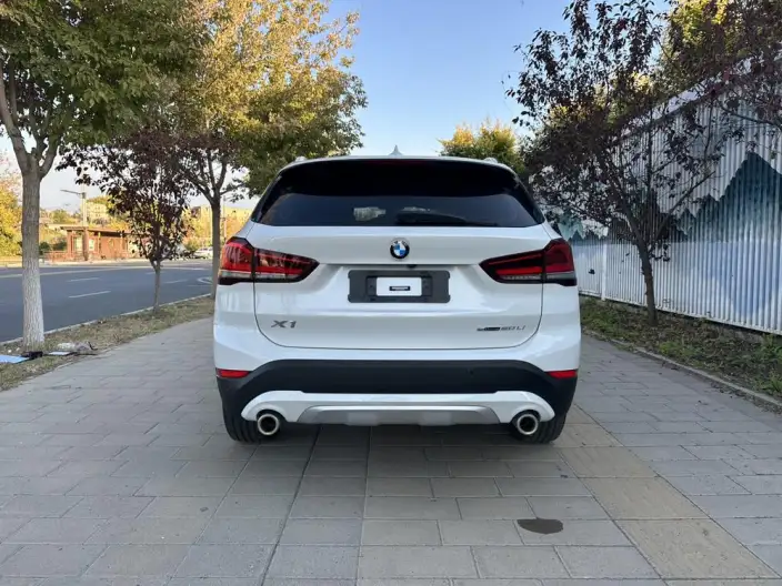 BMW X1 2022 Model sDrive20Li Fashion Model – фото 5